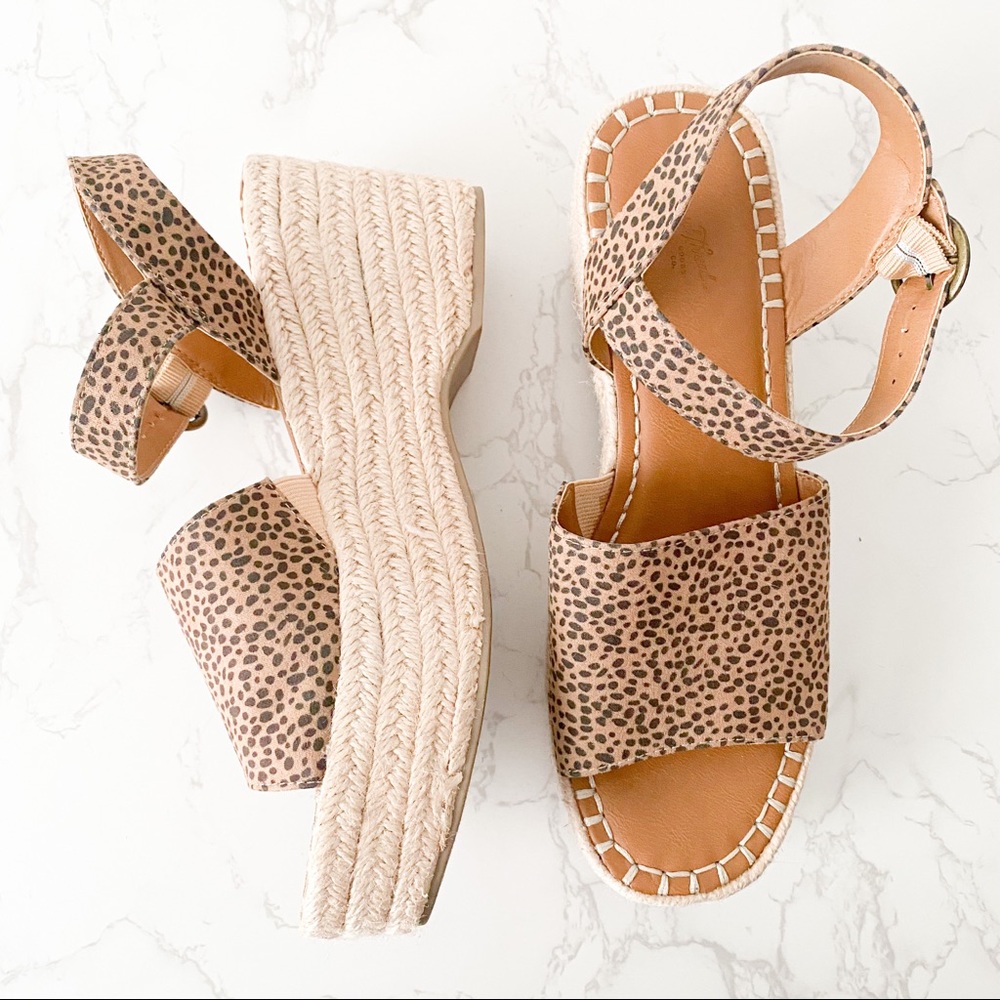 π Universal Thread | Cheetah Print Platform Espadrilles - Picture 1 of 10